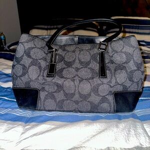 Coach Signature Wool & Leather Shoulder Tote Bag Gray & Black Purse